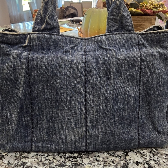 Denim Prada Canapa - Picture 4 of 11